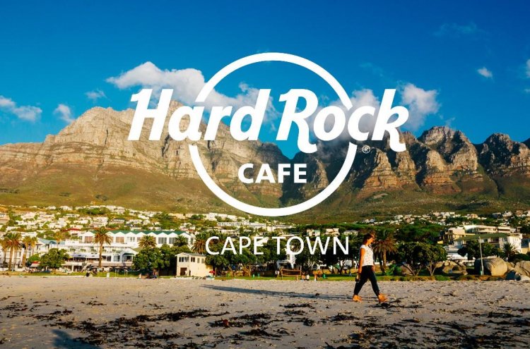 Recommendation: Hard Rock Cafe – free burger and chips (stop 8)