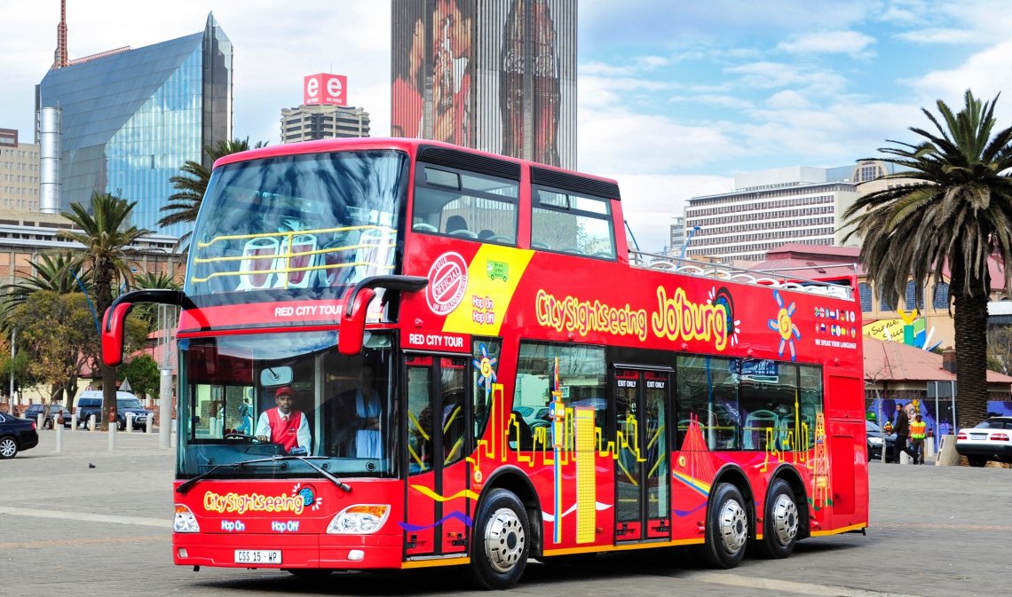 Find the Red Bus on Cape Town's Long Street in 360 degrees!
